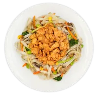 Rice bolognese noodles with minced chicken